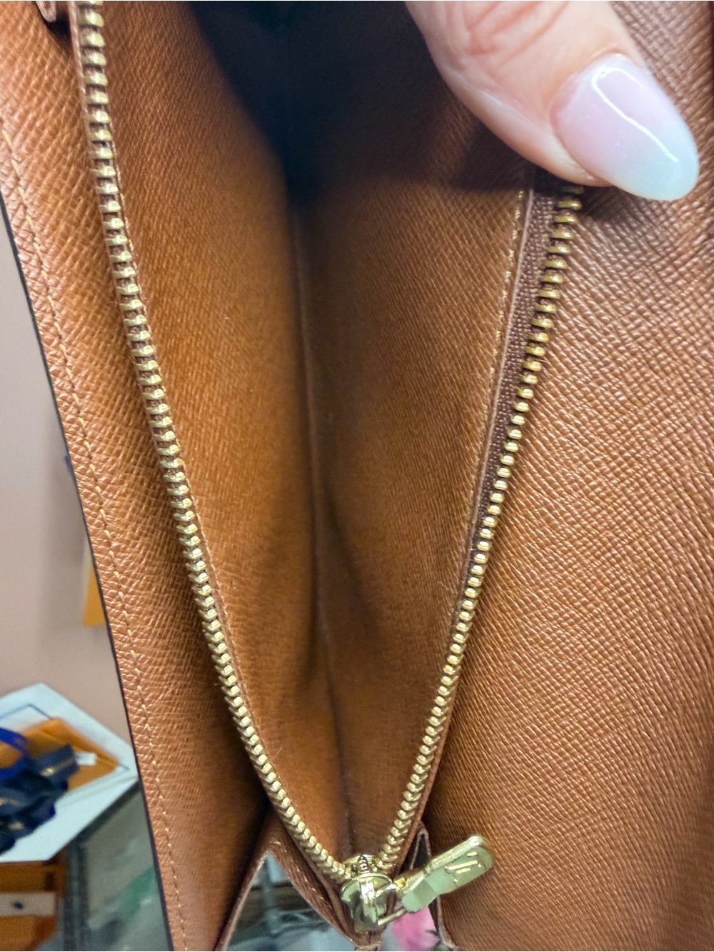 Louis Vuitton Vintage Monogram Sarah Wallet Envelope Long Brown w/COA and Box - Picture 8 of 13